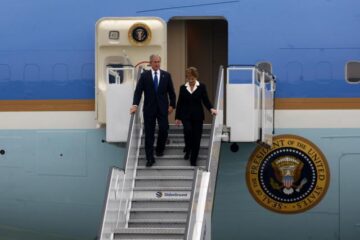 Președintele american a venit însoțit de prima doamnă a SUA, Laura Bush