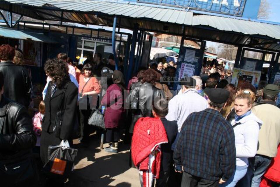 Preocupare: Primarul Lungu nu vrea „băieți deștepți” în bazarul Suceava