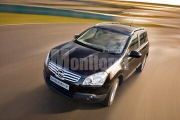 Nissan Qashqai+2 2008
