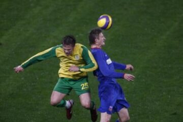 Steaua a învins Dacia Mioveni după un meci straniu