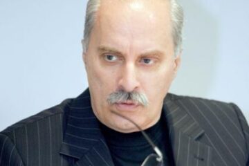 Belu a venit cu lecțiile nefăcute la întâlnirea cu gimnastele campioane