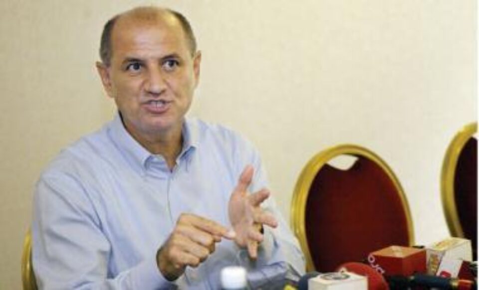 George Copos apelează la toate tertipurile pentru a întoarce decizia Comisiei de Disciplină