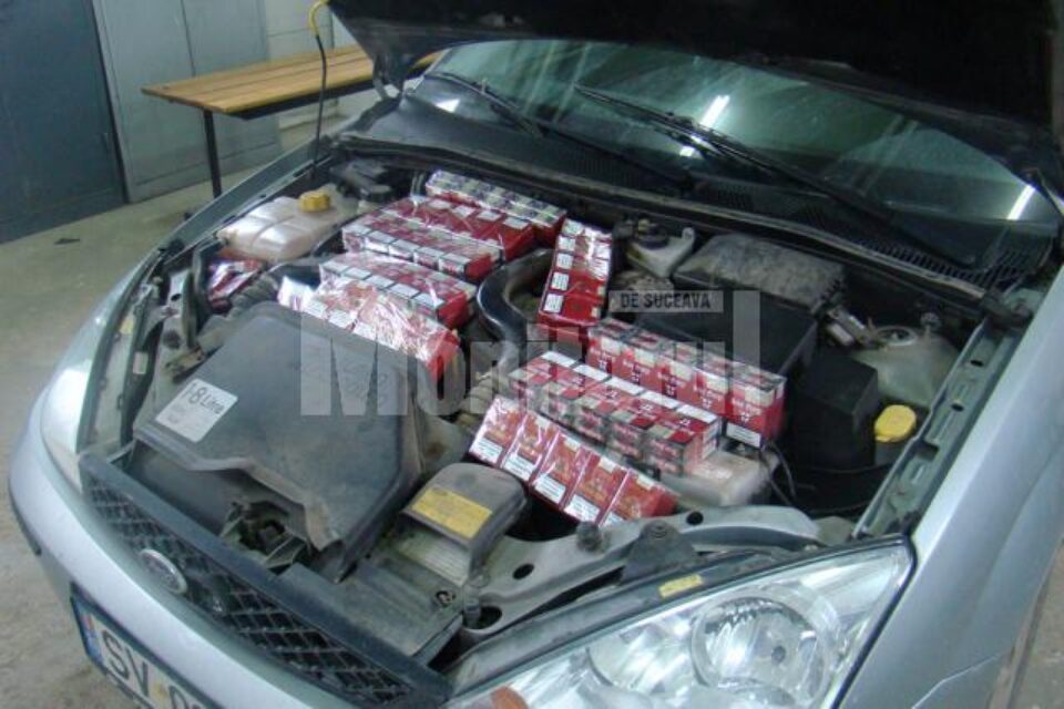 Vama Siret: Autoturism „motorizat” cu pachete de țigări