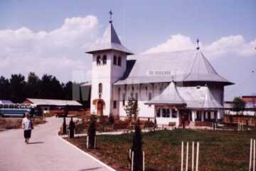 Apreciere: Lungu salută candidatura a doi preoți la alegerile locale