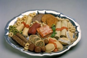 Țineți la distanță grăsimile nocive din farfurie! FOTO: ALAMY