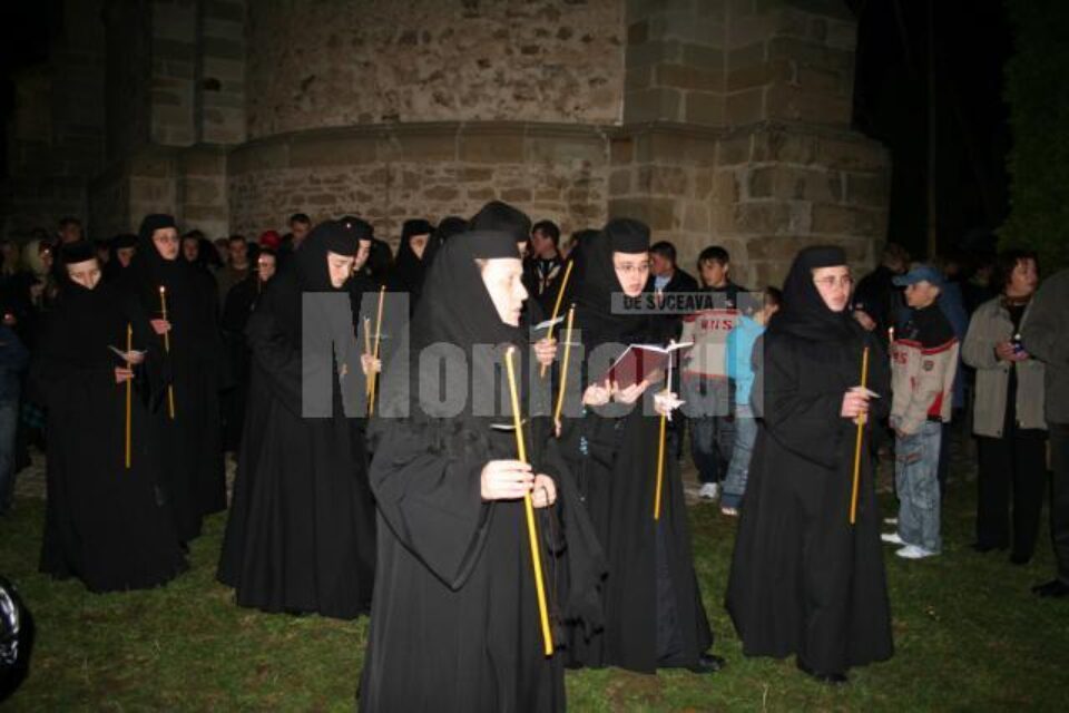 De Paști: Mănăstirile din Bucovina nu mai au locuri de cazare