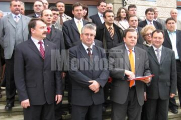 Au spart gheața: PD-L Suceava a depus, joi, listele de candidați pentru alegerile din iunie