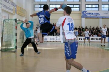 Handbal: Două puncte obligatorii pentru studenți
