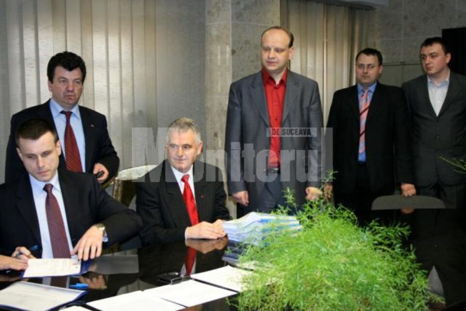 PSD a înregistrat ieri, la Biroul Electoral Municipal, lista de candidați pentru Consiliul Local Suceava PSD a înregistrat ieri, la Biroul Electoral Municipal, lista de candidați pentru Consiliul Local Suceava