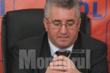 Reacție: Lungu le bate obrazul celor care au scos „fițuica” cu atacuri la adresa sa