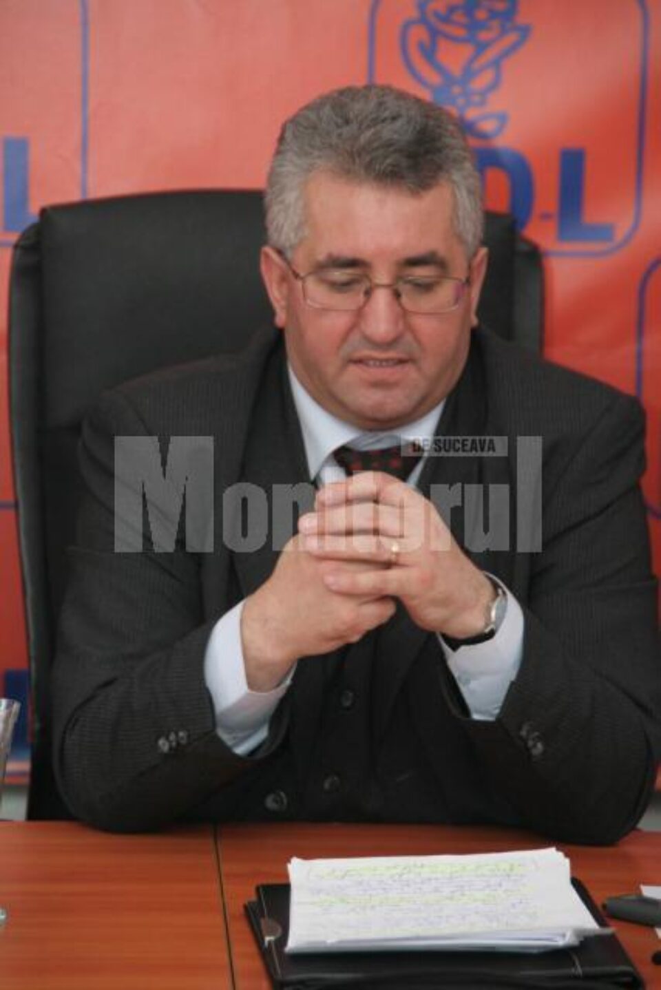 Reacție: Lungu le bate obrazul celor care au scos „fițuica” cu atacuri la adresa sa