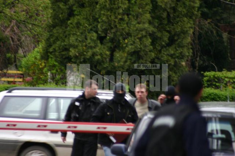 Afaceri ilegale: Rețea de trafic cu migranți din Republica Moldova, anihilată la Suceava