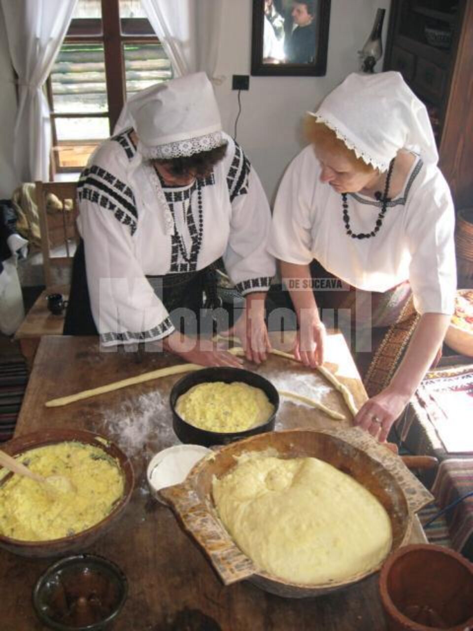 Joia Mare: Pasca, babele și cozonacii
