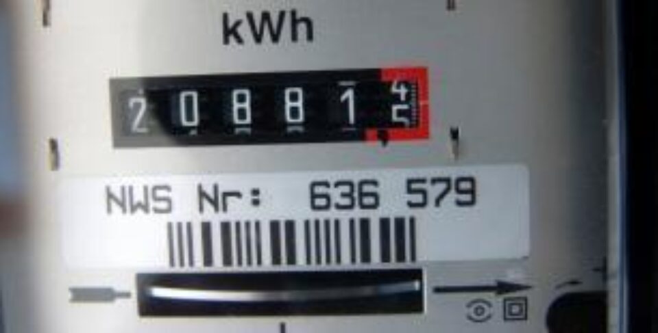 Prețurile la energia electrică vor crește la 1 iulie
