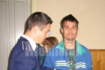 Polițiștii suceveni au împărțit sute de cadouri