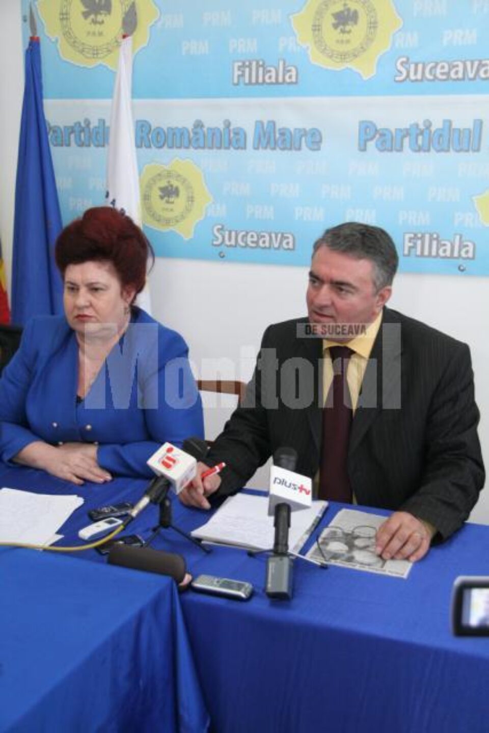 Candidații PRM pentru președinția Consiliului Județean și Primăria Suceava, Stela Acatrinei, respectiv Ilie Niță Candidații PRM pentru președinția Consiliului Județean și Primăria Suceava, Stela Acatrinei, respectiv Ilie Niță