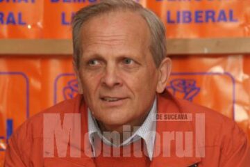 Uimire: Stolojan consideră „incredibilă” revenirea lui Năstase în politică