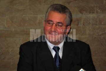 Afișaj: PD-L critică afișajul ilegal practicat de PSD și PNL