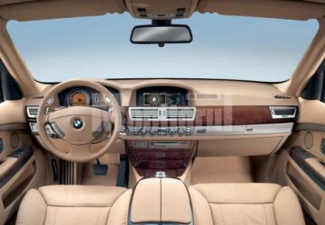 BMW expune noua Serie 7 în orașul iubirii