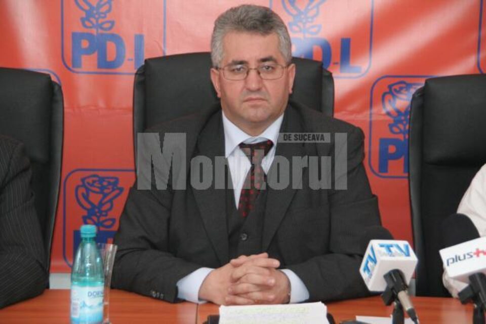 Ion Lungu: „Politica socială generează iluzia că redistribuirea creează bogăție, dar de fapt ea duce al diminuarea ei” Ion Lungu: „Politica socială generează iluzia că redistribuirea creează bogăție, dar de fapt ea duce al diminuarea ei”