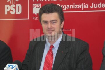 Cătălin Nechifor: „Un autoturism al Organizației Județene Suceava a PD-L a fost postat ostentativ în fața CJ și Prefecturii”