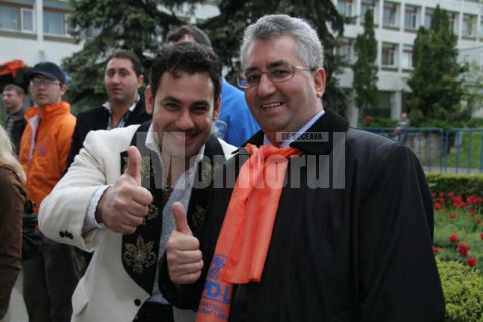 De Ziua Europei: Spectacol de ținută oferit de PD-L sucevenilor