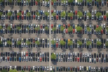 Senatul anulează taxa auto