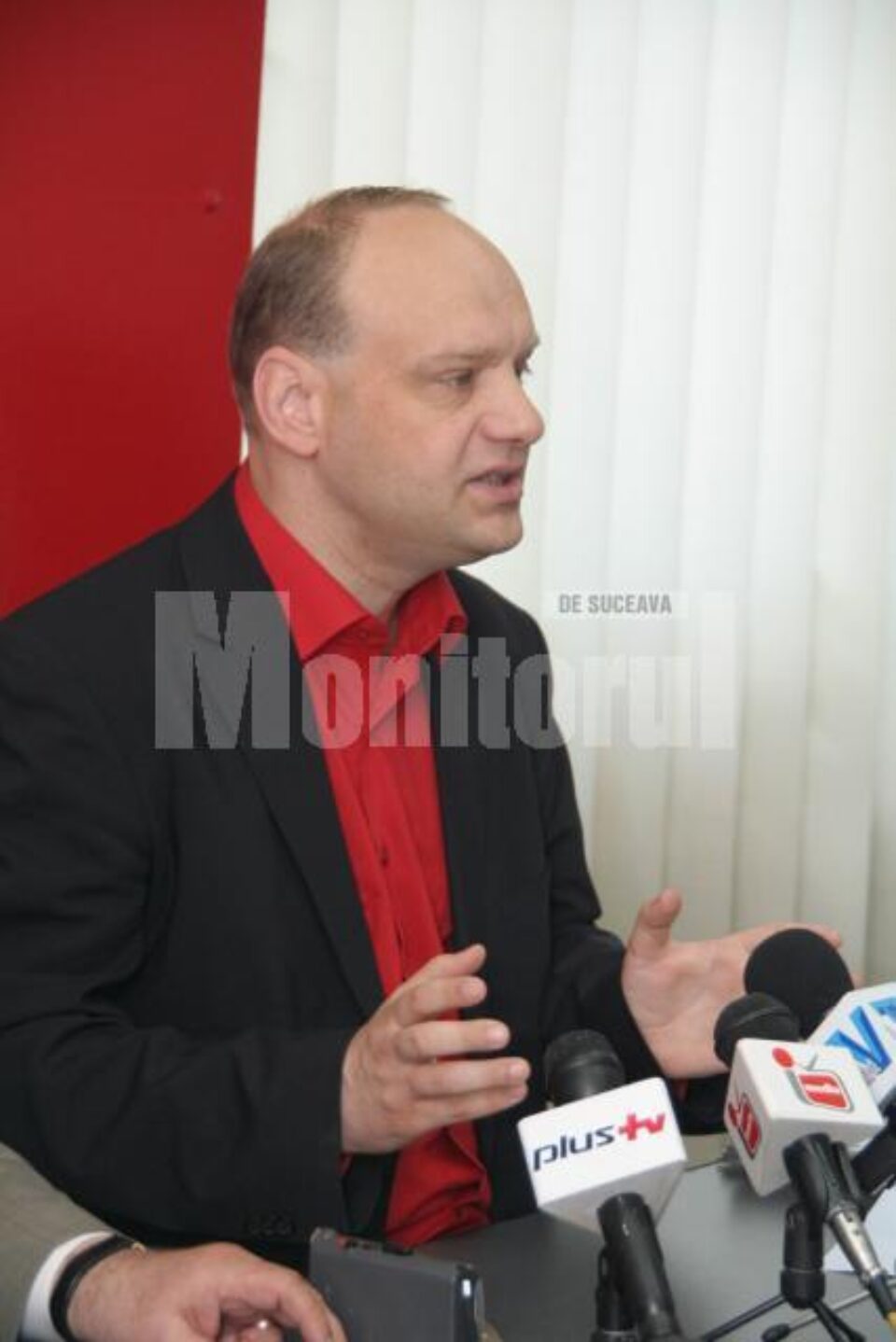 Proiecte: Donțu propune un proiect pentru eliminarea birocrației din primărie