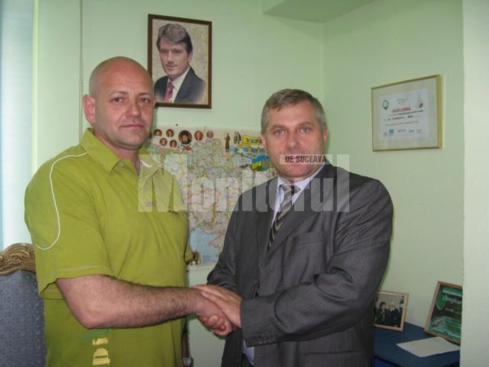Adrian Naherniac, noul președinte al filialei județene Suceava a UDUR, și Dumitru Morhan, președintele UDUR
