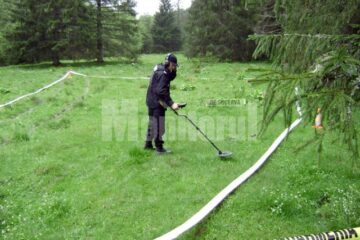 Pirotehniștii îi sfătuiesc pe cei care găsesc elemente de muniție să anunțe imediat la 112