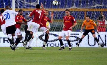 Fotbal: AS Roma a câștigat Cupa Italiei, după un meci în care Chivu a revenit pe teren la Inter Milano