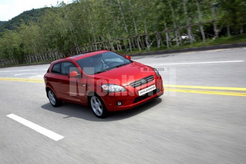 Kia Cee’d deja 200.000 de unități produse