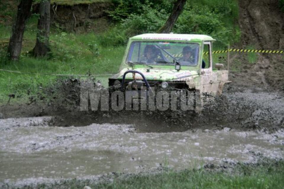 Acțiune: Noroi și adrenalină la Bucovina Off-Road Challenge
