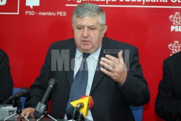 Replică: Mîrza îl acuză pe Flutur că a făcut județul de râs cu mita electorală