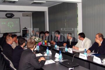 Întâlnire: Delegație a Miliției Regiunii Cernăuți, în vizită la IPJ Suceava