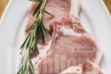 Rozmarinul folosit la prepararea fripturilor neutralizează compușii cancerigeni. Foto: FOODCOLLECTION