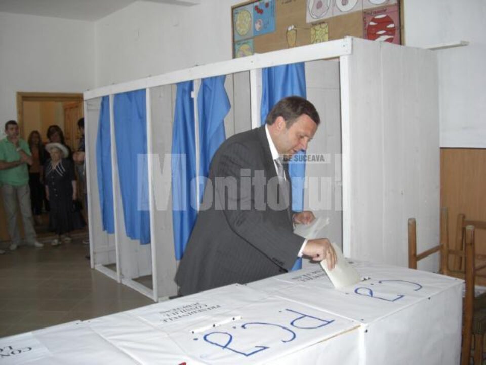 Flutur a votat pentru dezvoltarea județului