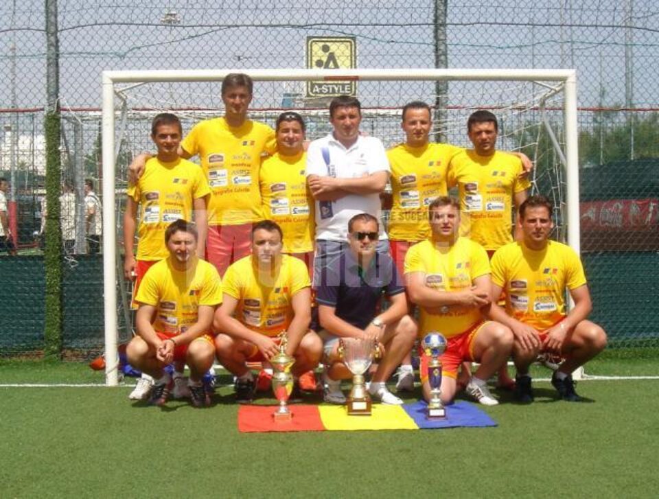 Întrecere între polițiști: Echipa de fotbal în sală a IPJ Suceava, premiată în Italia