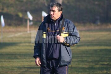 Antrenorul Constantin Vlad caută soluții pentru ca echipa suceveană să nu fie depuncată și sezonul următor