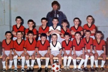 Dorin Goian, primul din stânga sus, la vârsta de 8 ani