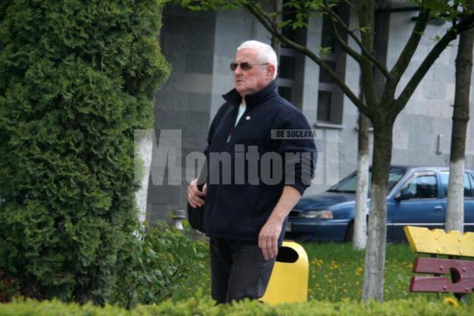 Profesorul Braicu a fost bruscat de unul dintre părinți Profesorul Braicu a fost bruscat de unul dintre părinți