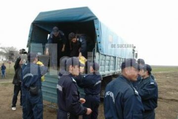 Pază: Aproape 500 de polițiști, jandarmi și cadre ISU asigură paza secțiilor de votare