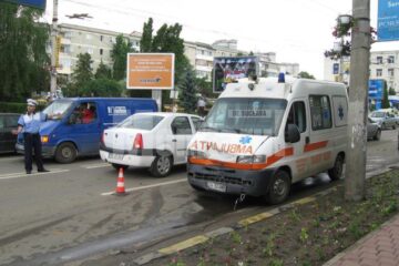 Accidentul s-a petrecut pe Bd. 1 Mai, în dreptul intersecției cu strada Mărășești