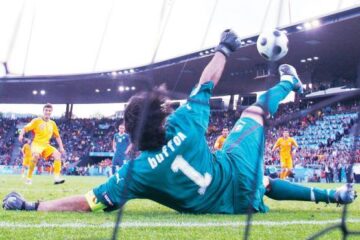 Dacă Mutu transforma penaltiul cu Italia, România era calificată în sferturi aproape sigur Dacă Mutu transforma penaltiul cu Italia, România era calificată în sferturi aproape sigur