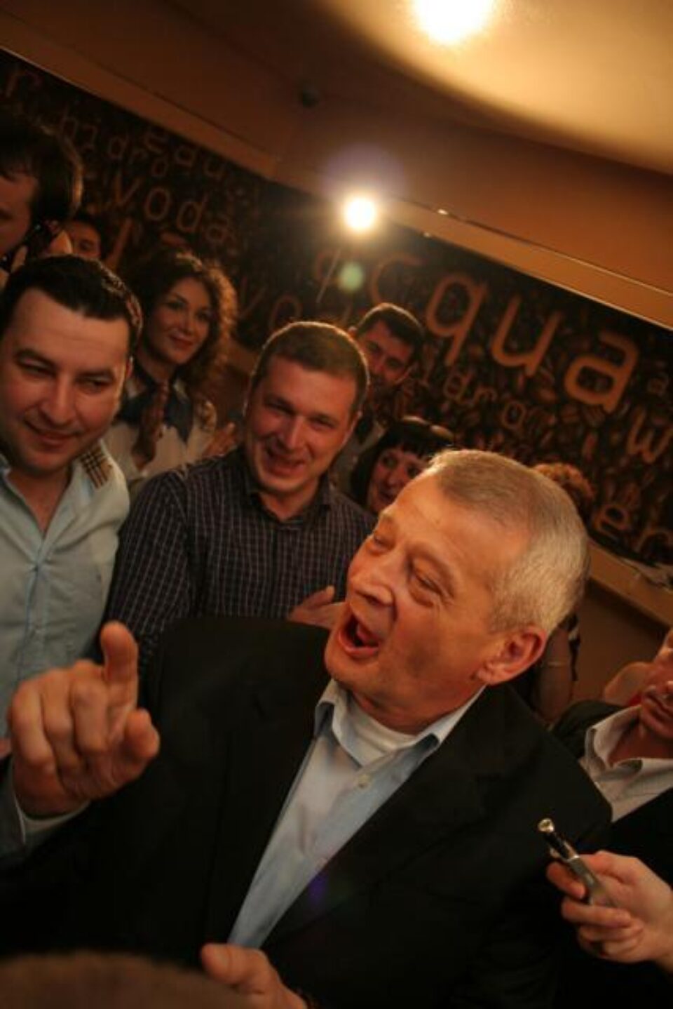 Oprescu: Ați votat bine! Foto: MEDIAFAX