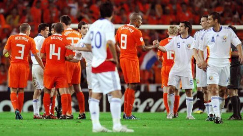 România și-a văzut lungul nasului în meciul cu Olanda