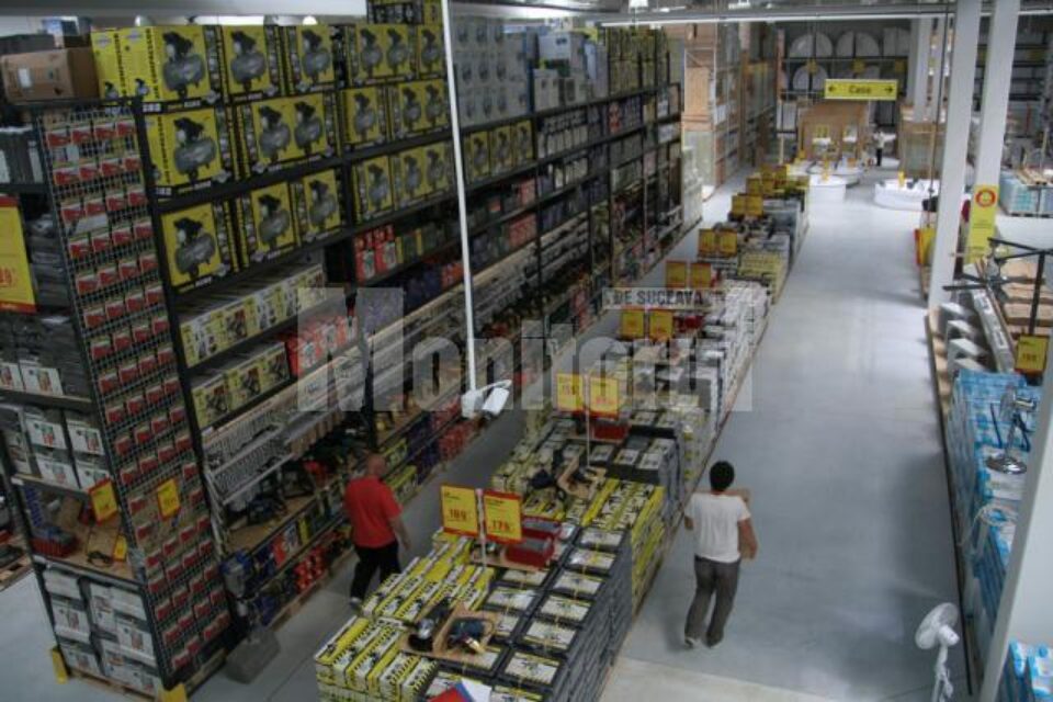 Investiție austriacă: Cel mai mare magazin Baumax, inaugurat astăzi la Suceava