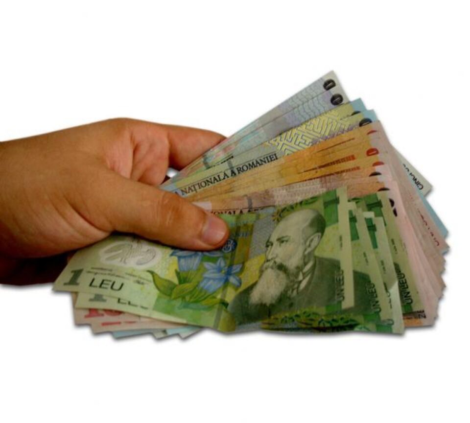 Gazele se scumpesc cu 12,5%, peste câteva zile, iar energia electrică cu 4,4%
