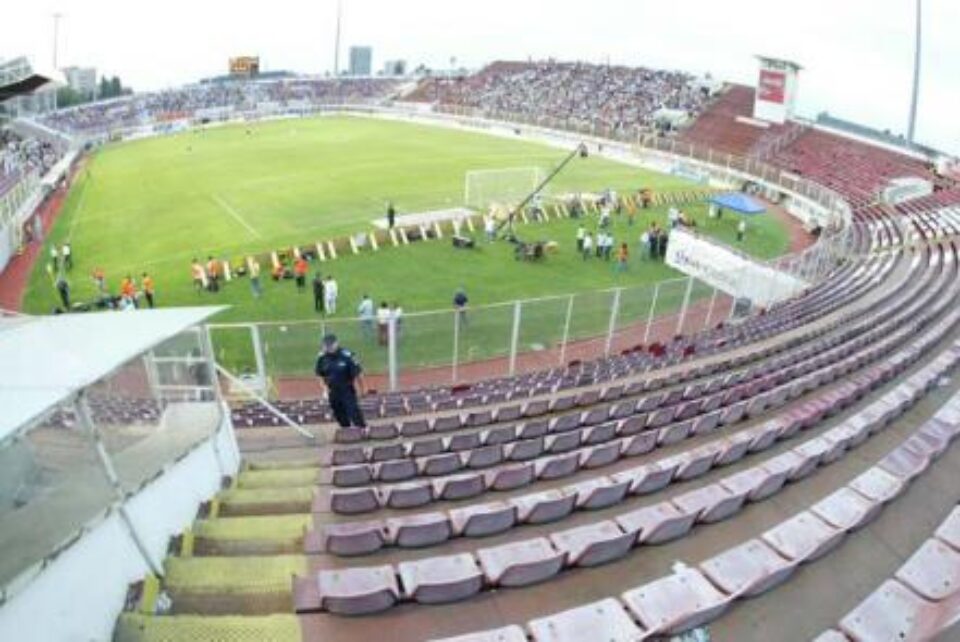 În loc de un stadion nou, rapidiștii trebuie să se mulțumească tot cu bătrâna arenă