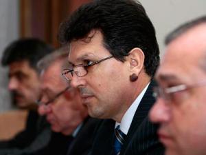 Iulian Iancu cere premierului o analiză privind energia scumpă vândută populației. Foto: MEDIAFAX